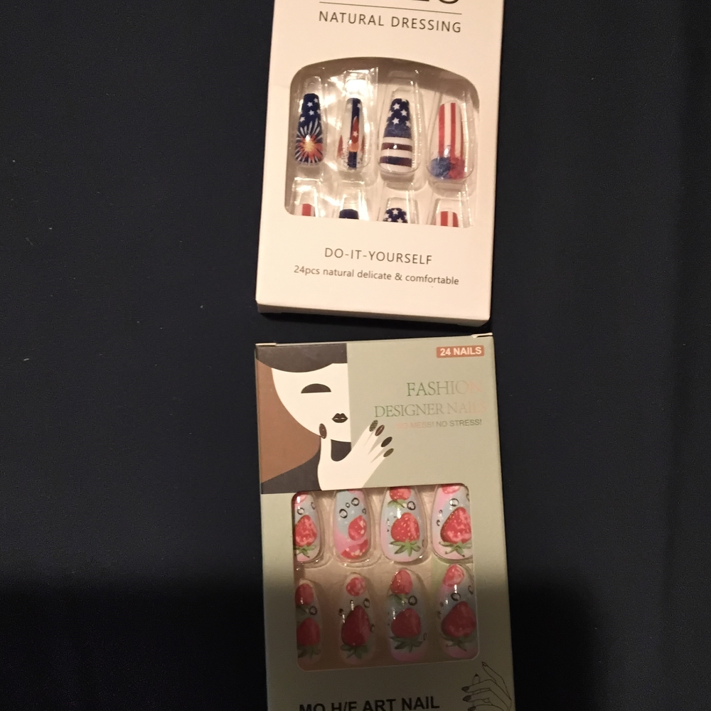 Fashion Designer Press-On Nails